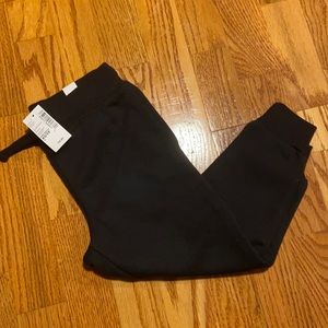 The children’s place black sweat pants 🔥